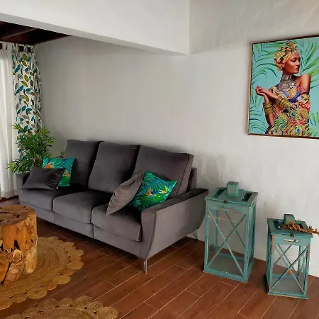 La Charlatana * Caleta De Fuste