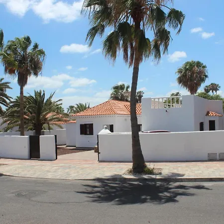 La Charlatana * Caleta De Fuste