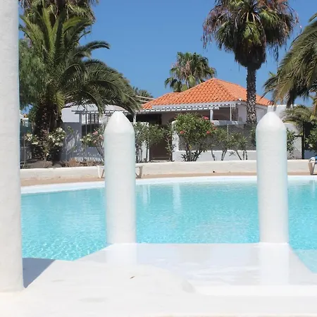 La Charlatana * Caleta De Fuste